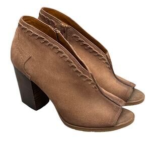 Zodiac Mia Taupe Suede 3.5" Heel Side Zip Peep Toe Ankle Bootie Women 10